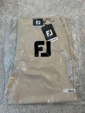 Brand New In Package FootJoy Khaki Stretch Waist Golf Pants